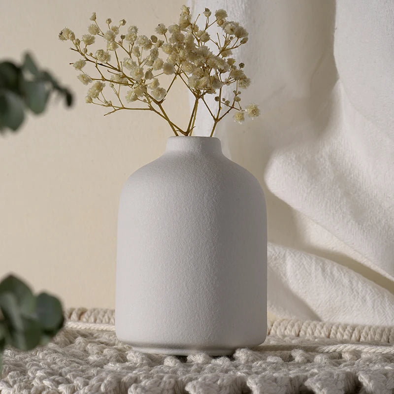 Simple Ceramic Nordic Style Vase