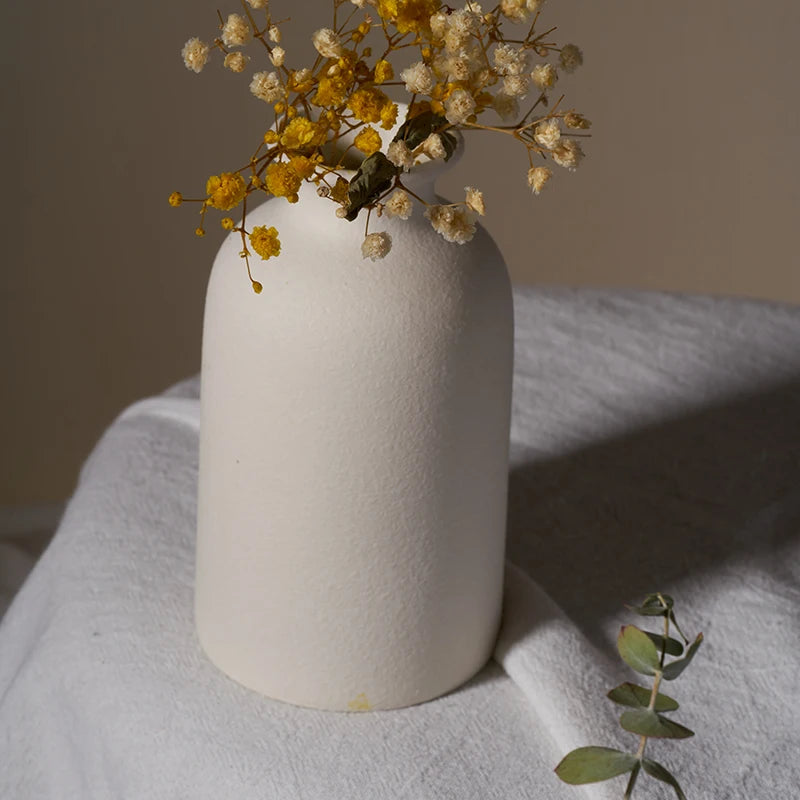 Simple Ceramic Nordic Style Vase